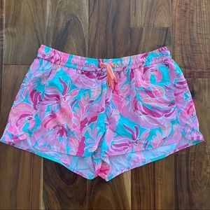 Lilly Pulitzer Love Bird Workout Shorts Medium